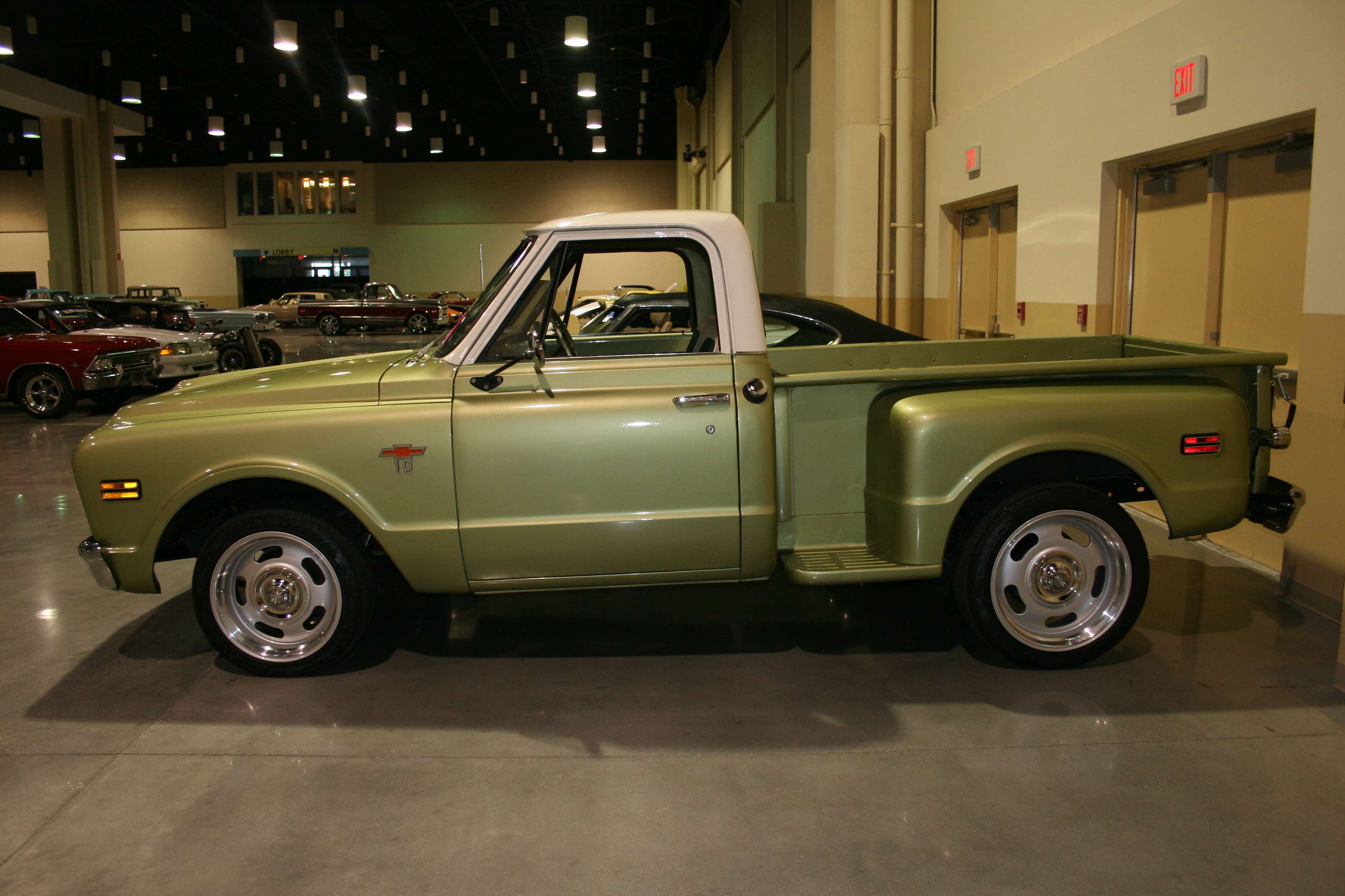 3rd Image of a 1969 CHEVROLET C10