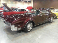 Image 2 of 10 of a 1966 OLDSMOBILE TORONADO