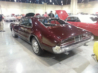 Image 3 of 10 of a 1966 OLDSMOBILE TORONADO