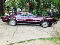 Image 6 of 10 of a 1966 OLDSMOBILE TORONADO