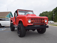 Image 2 of 11 of a 1977 FORD BRONCO