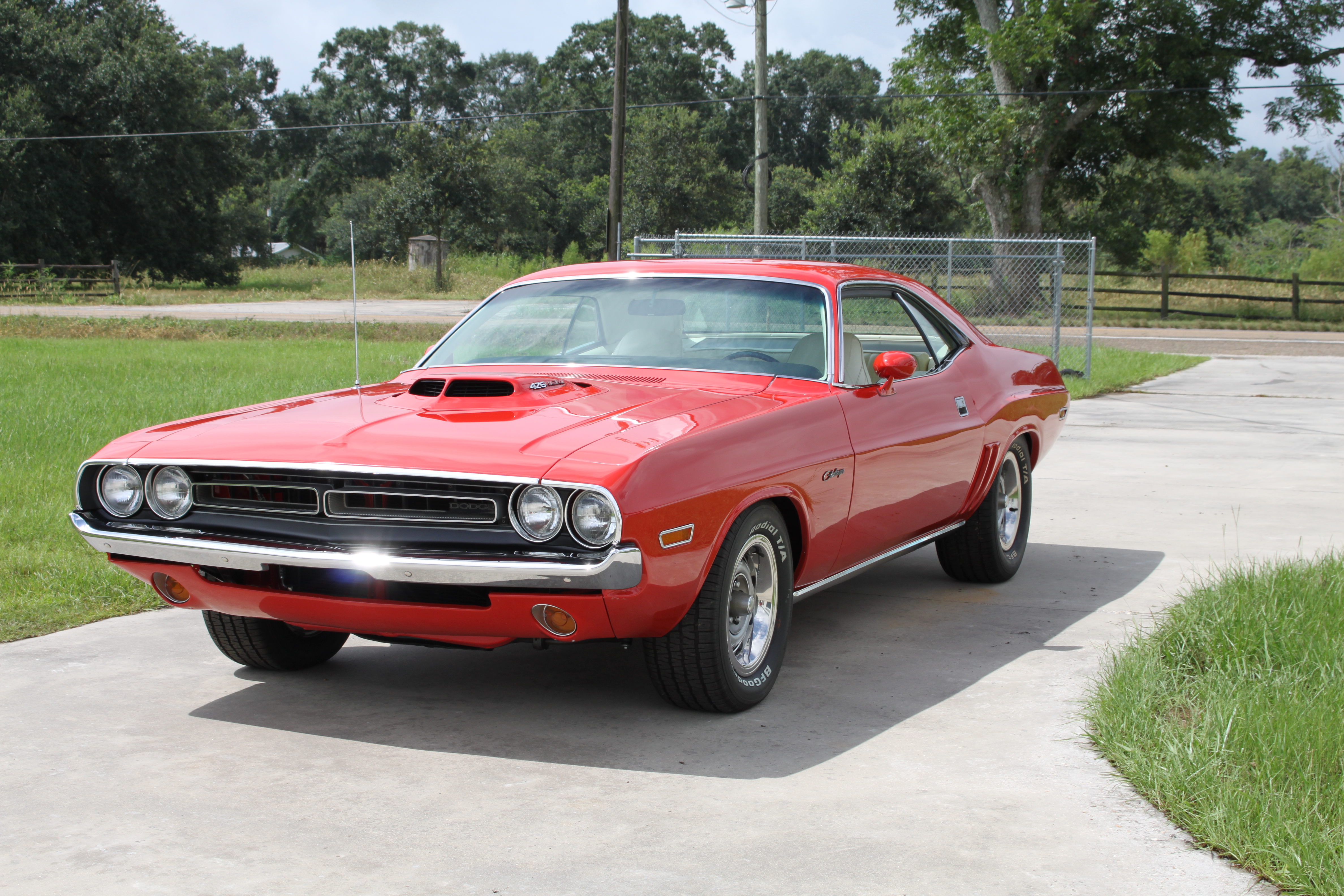 1st Image of a 1971 DODGE CHALLENGER