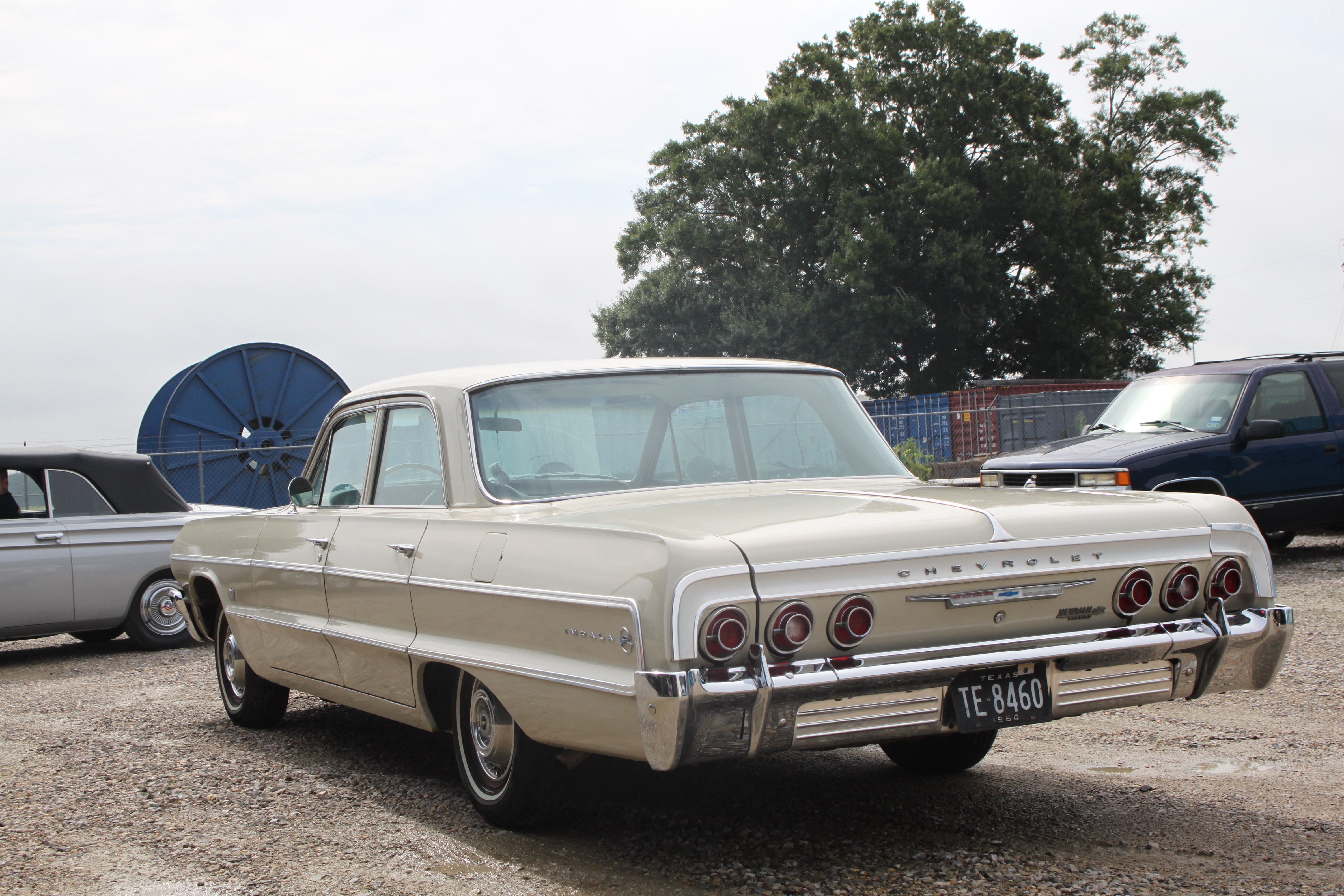 2nd Image of a 1964 CHEVROLET IMPALA