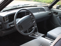 Image 5 of 5 of a 1992 FORD MUSTANG LX