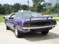 Image 7 of 10 of a 1970 PLYMOUTH BARRACUDA