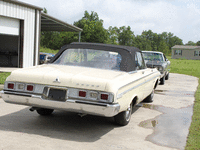 Image 6 of 8 of a 1964 DODGE POLARA