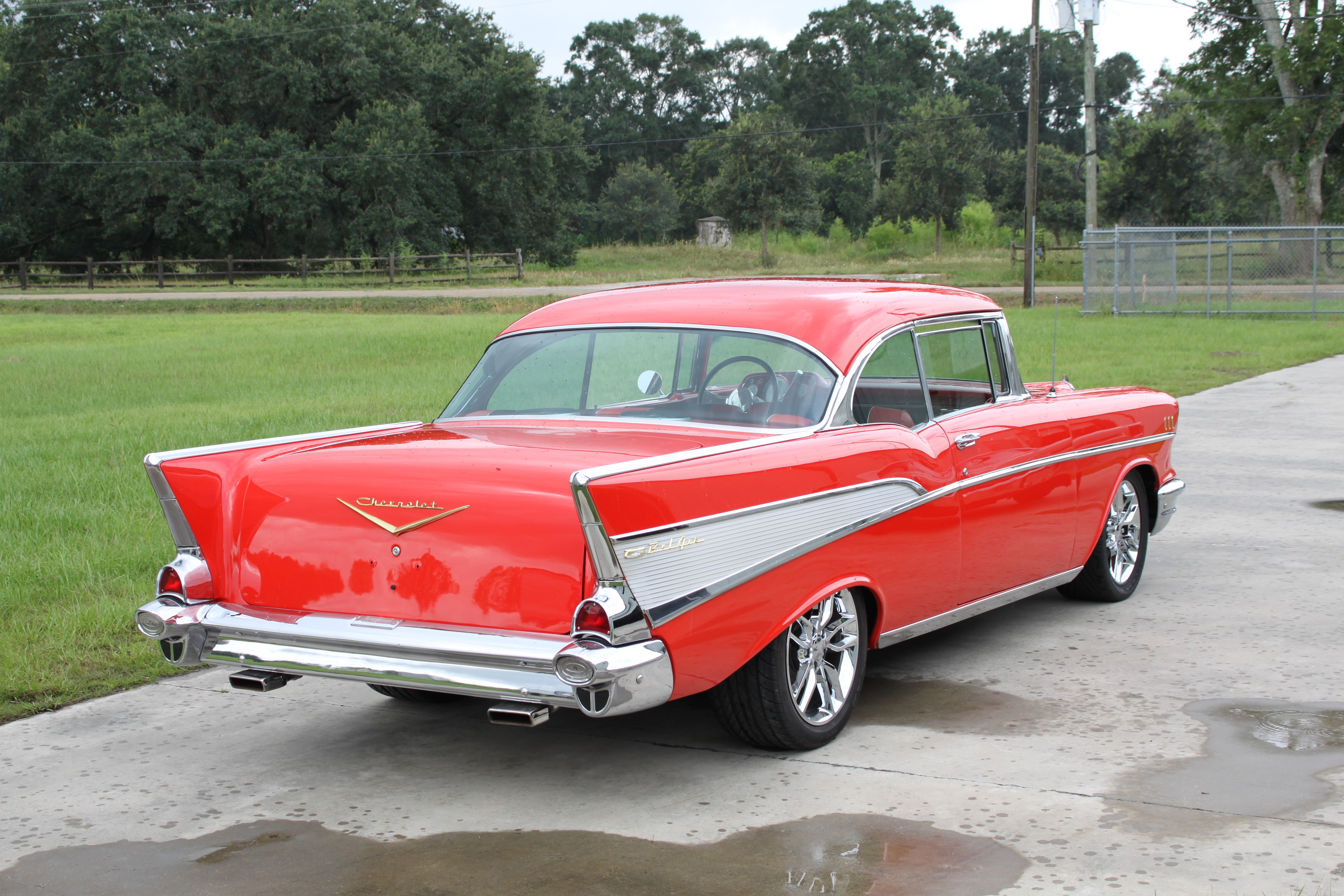 2nd Image of a 1957 CHEVROLET BELAIR