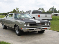 Image 2 of 8 of a 1969 PLYMOUTH GTX