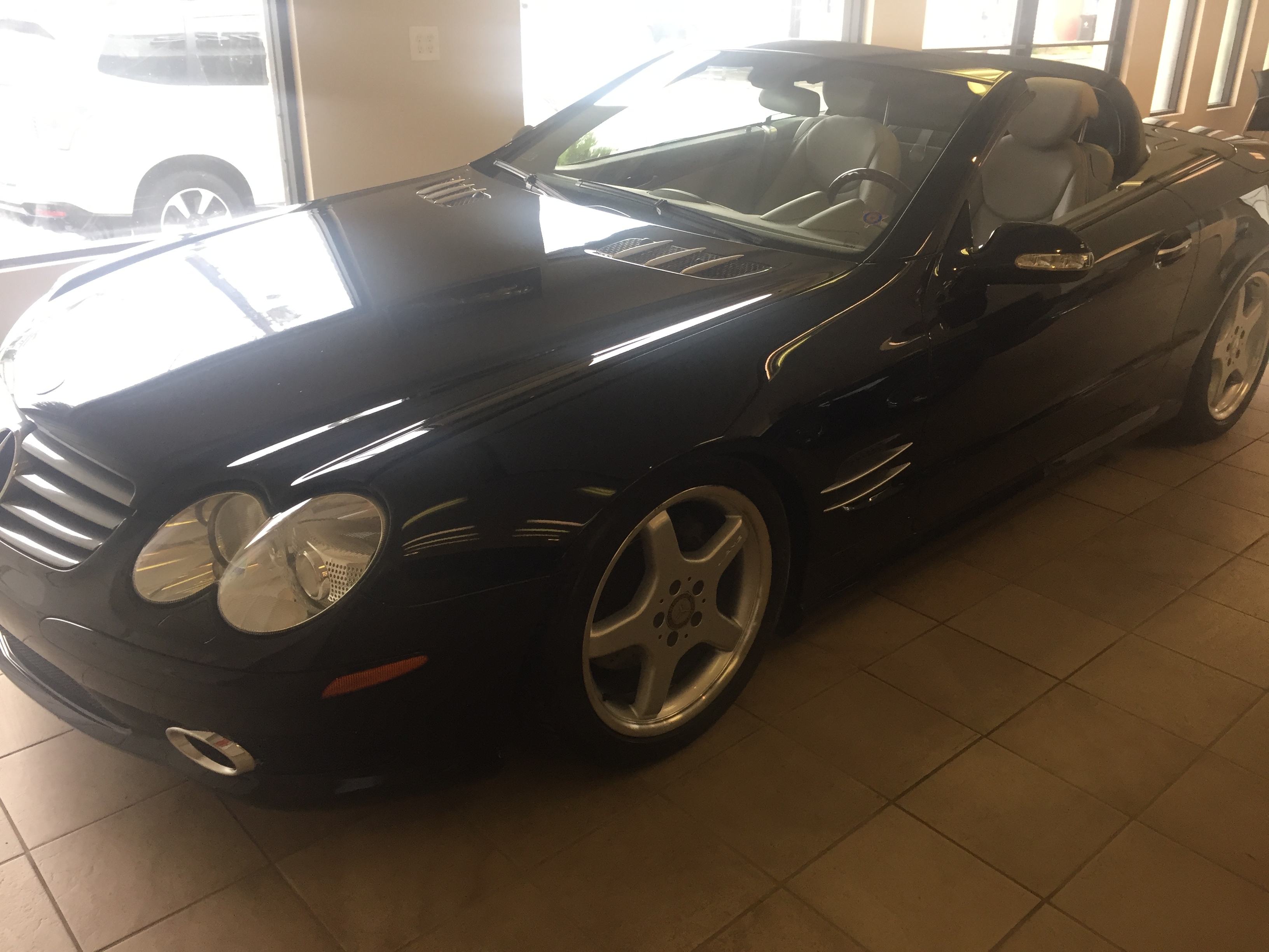 1st Image of a 2003 MERCEDES-BENZ SL-CLASS SL500