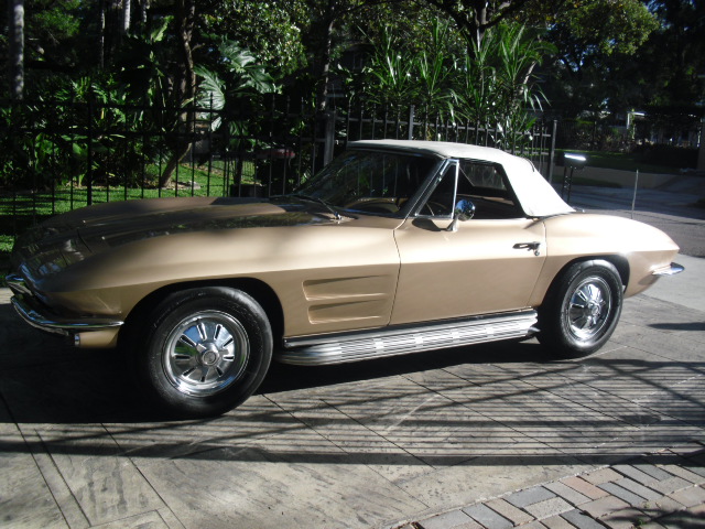 1st Image of a 1964 CHEVROLET CORVETTE