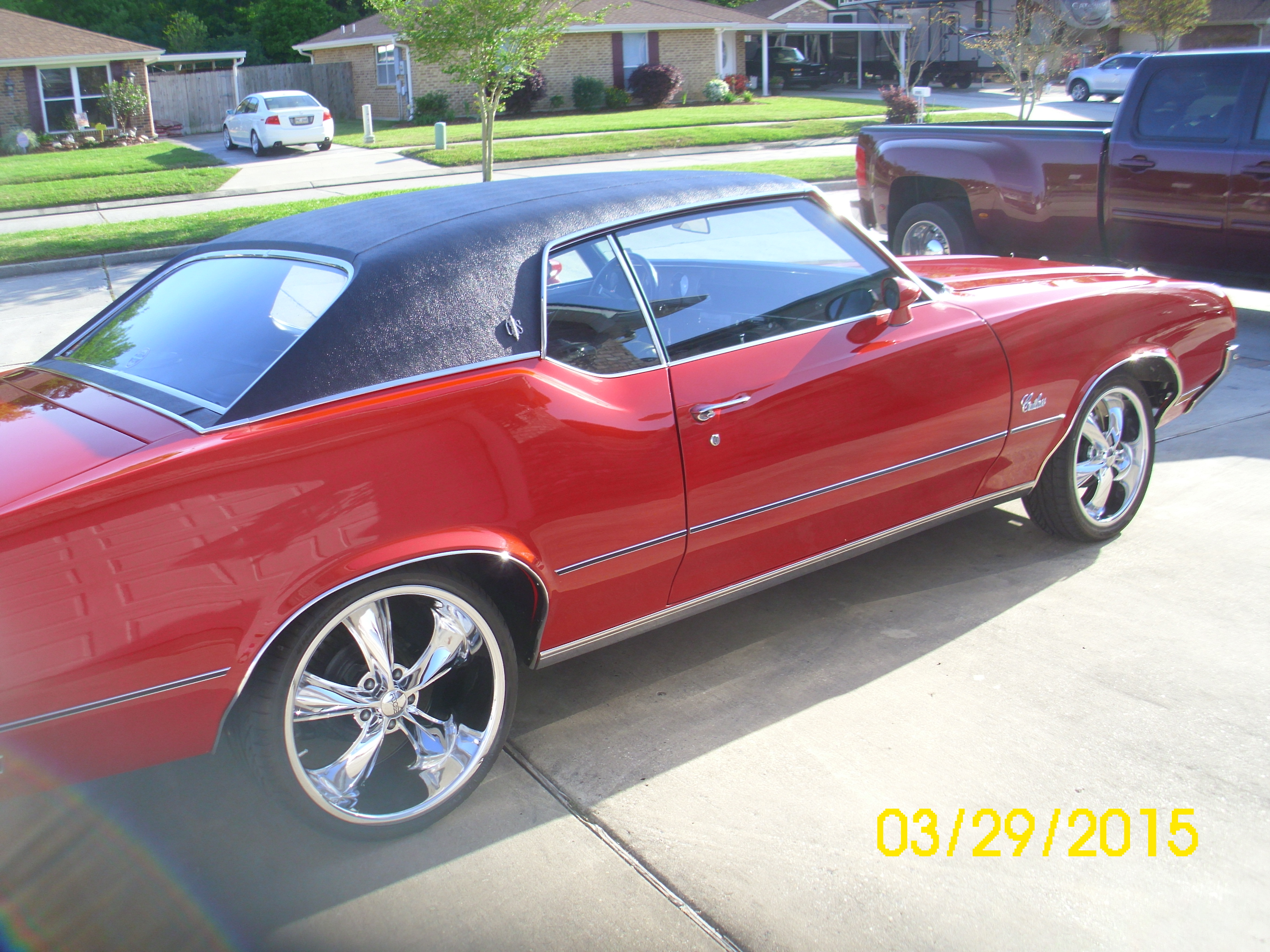 3rd Image of a 1972 OLDSMOBILE CUTLASS SUPREME