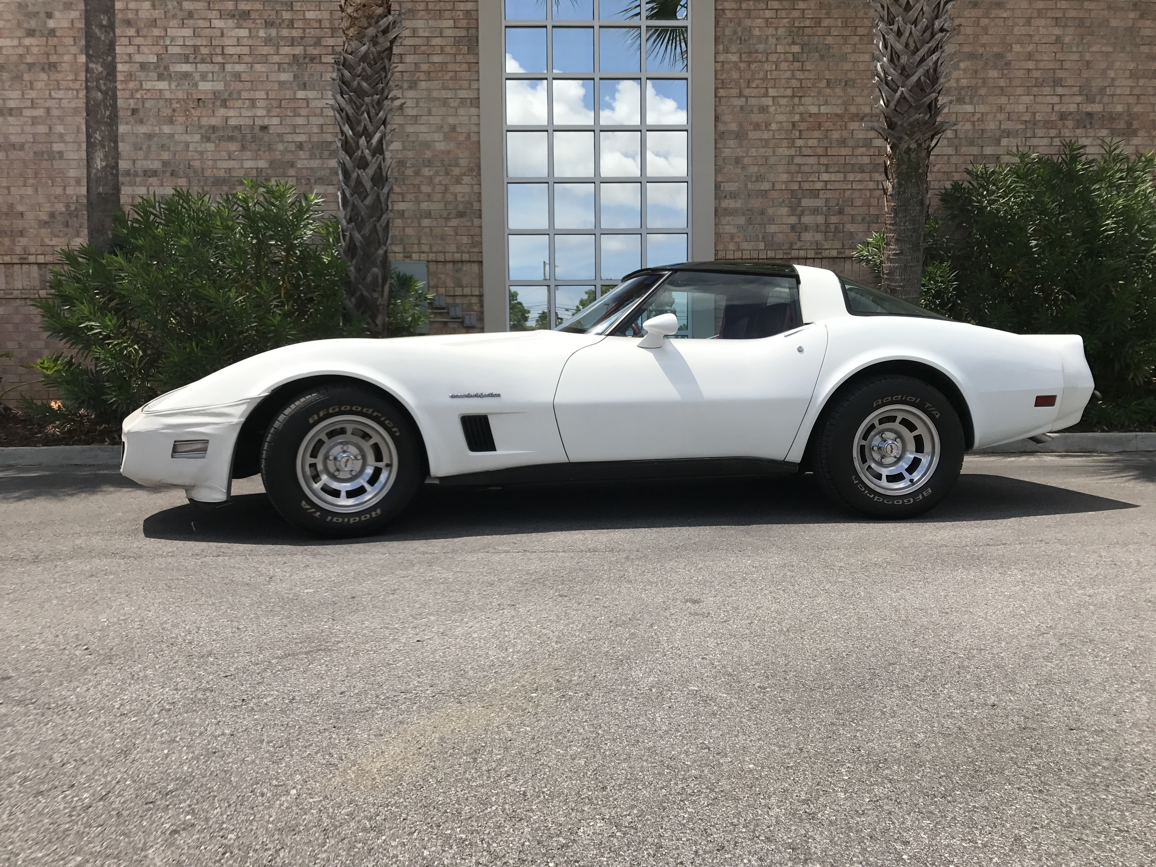 0th Image of a 1982 CHEVROLET CORVETTE