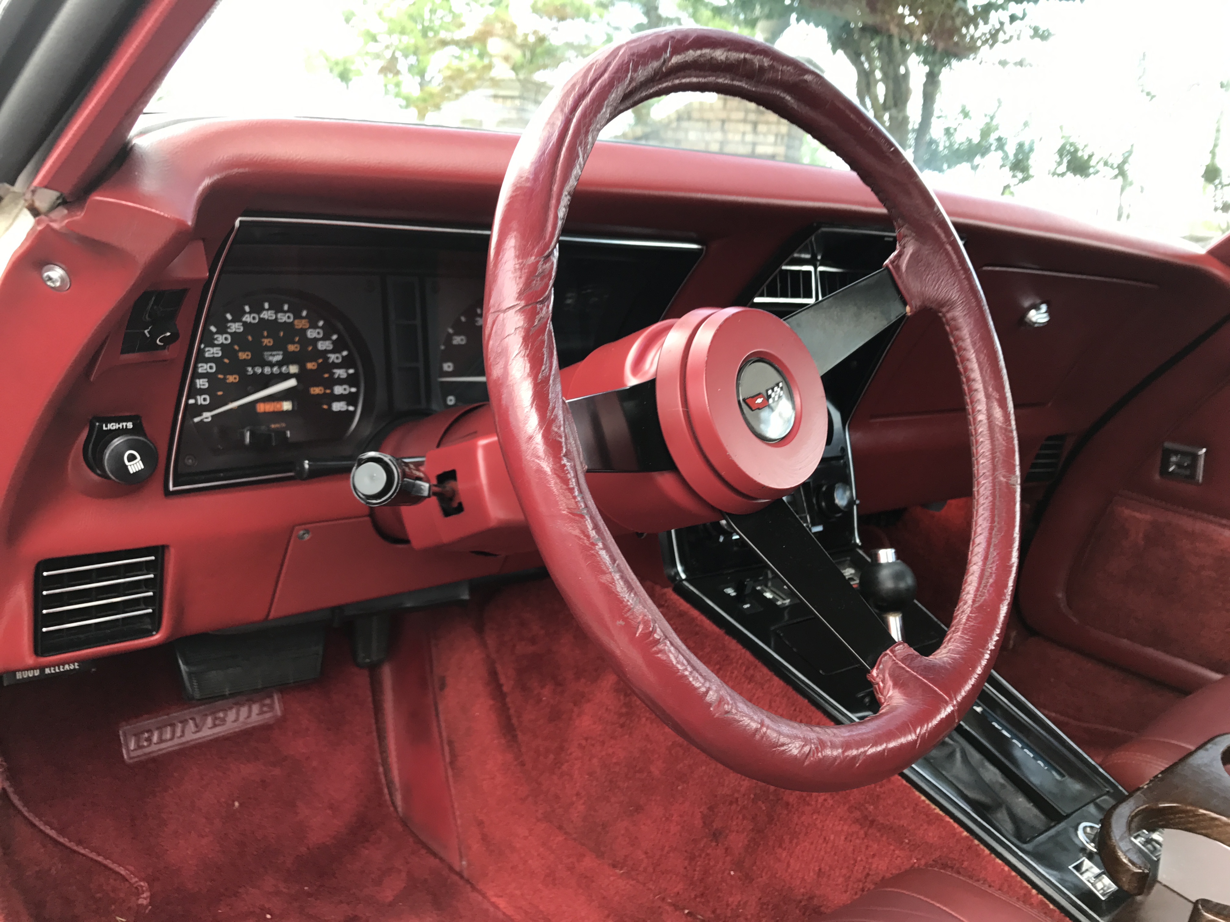 4th Image of a 1982 CHEVROLET CORVETTE