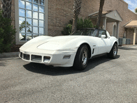 Image 2 of 6 of a 1982 CHEVROLET CORVETTE