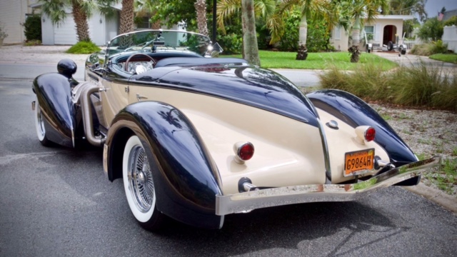 3rd Image of a 2011 AUBURN SPEEDSTER