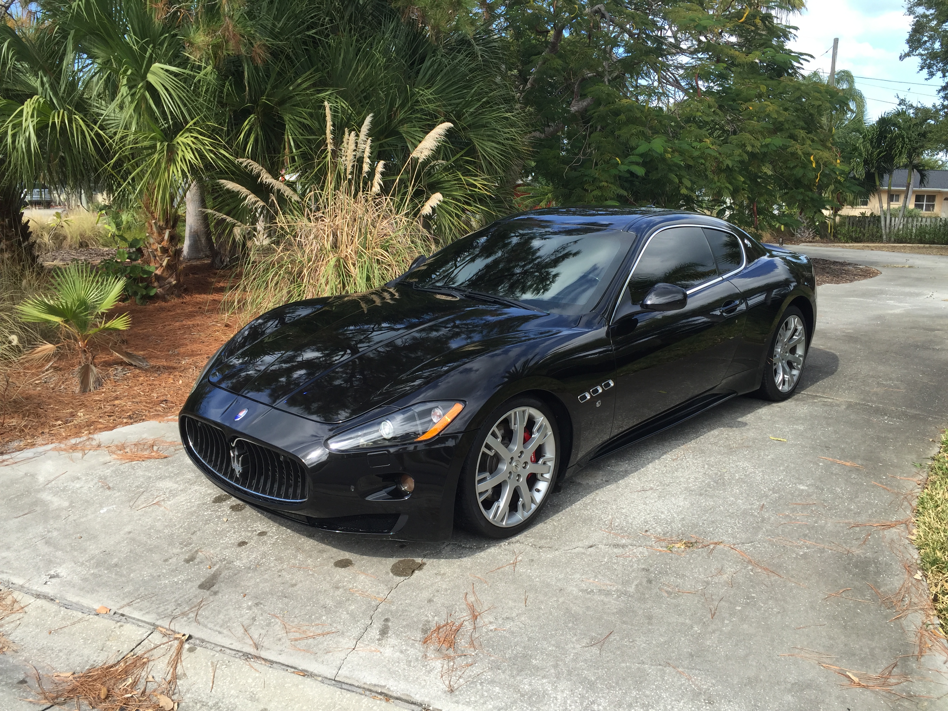 1st Image of a 2010 MASERATI GRAN TURISMO S