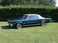 Image 2 of 8 of a 1965 PONTIAC GTO