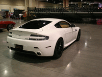 Image 6 of 7 of a 2011 ASTON MARTIN V8 VANTAGE