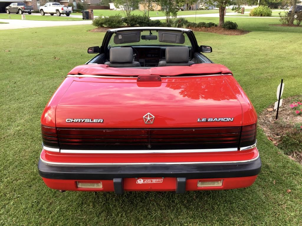 4th Image of a 1988 CHRYSLER LEBARON HIGHLINE