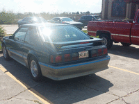 Image 2 of 7 of a 1987 FORD MUSTANG