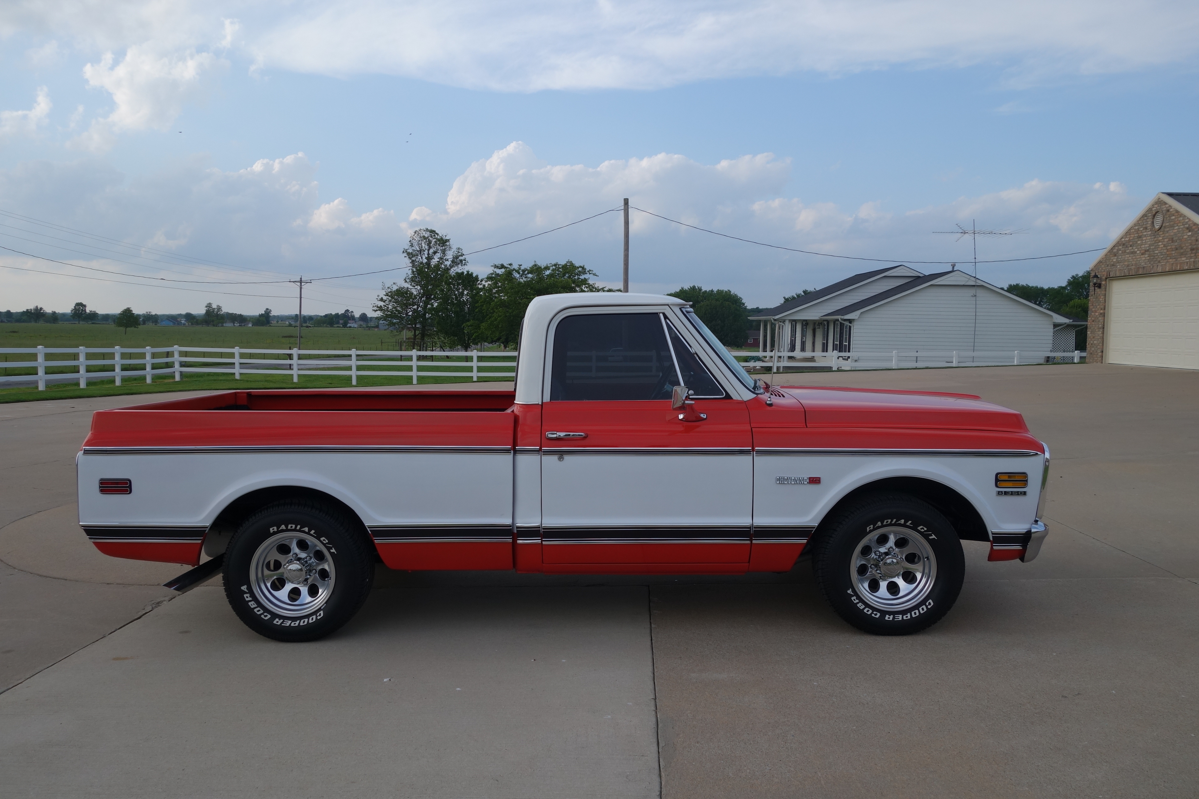 3rd Image of a 1970 CHEVROLET C10