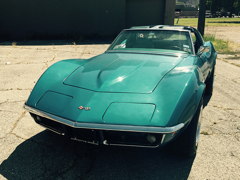 3rd Image of a 1969 CHEVROLET CORVETTE