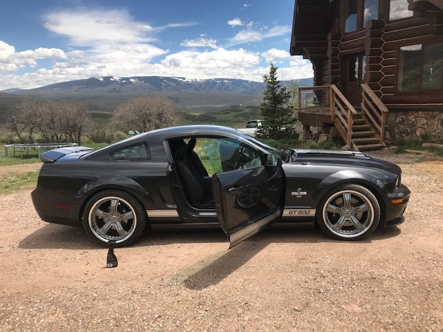 3rd Image of a 2007 FORD MUSTANG SHELBY GT500