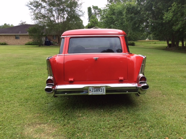 2nd Image of a 1957 CHEVROLET 210