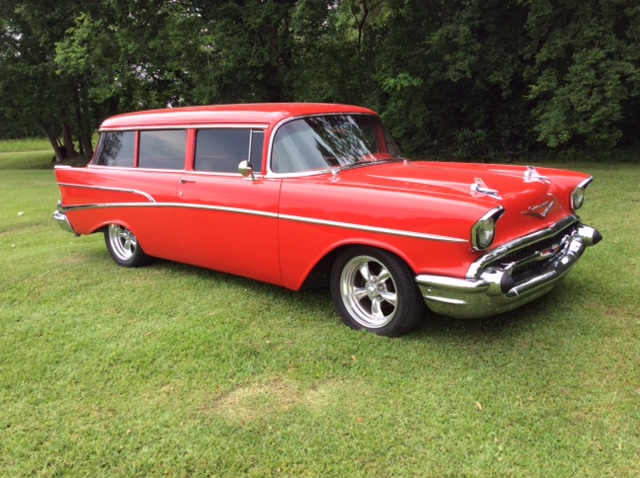 3rd Image of a 1957 CHEVROLET 210
