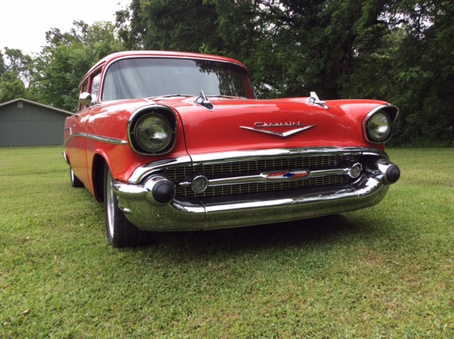 4th Image of a 1957 CHEVROLET 210