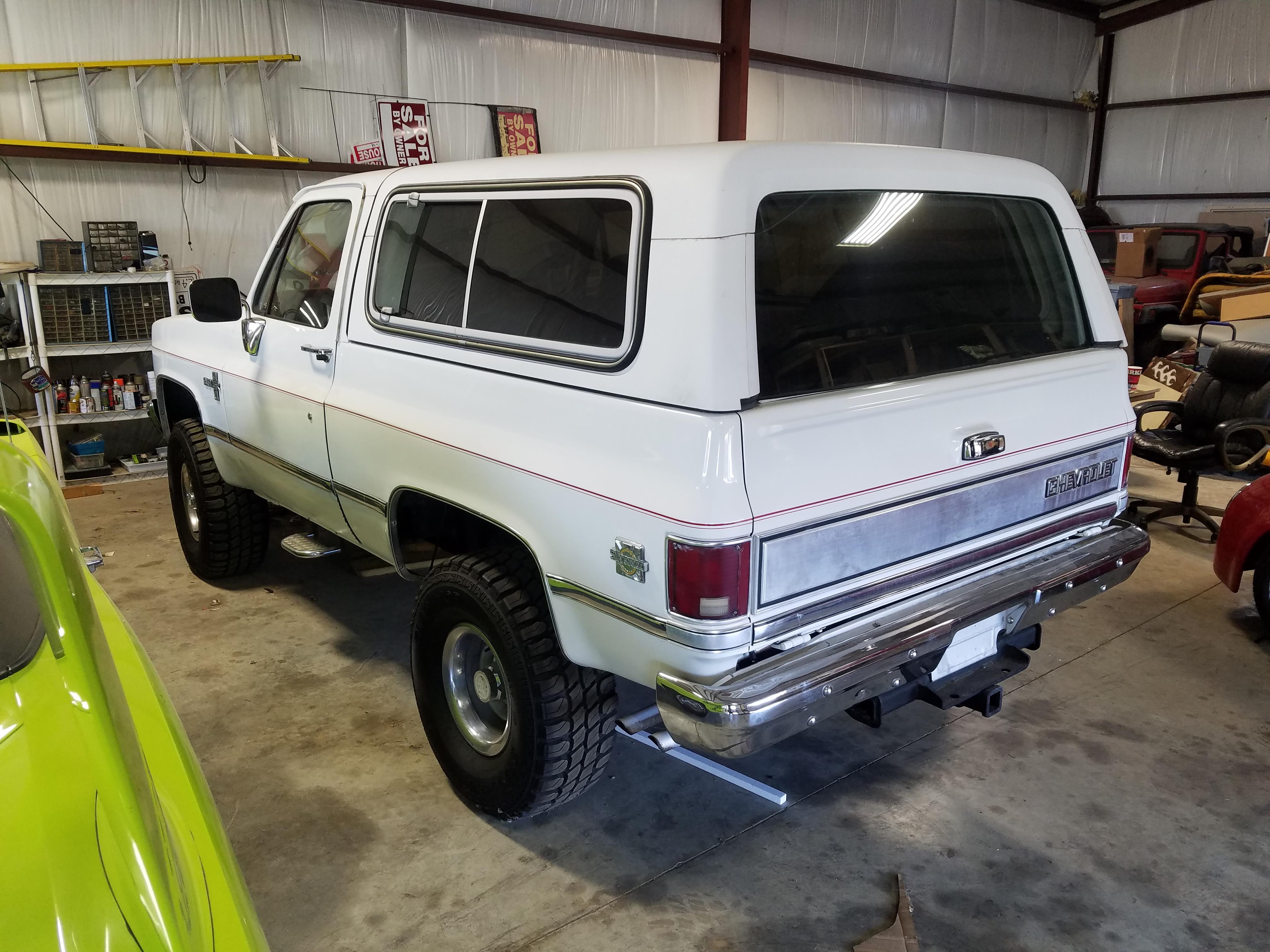 0th Image of a 1985 CHEVROLET BLAZER 1/2 TON; K5/K10