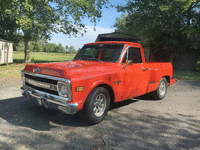 Image 2 of 6 of a 1970 CHEVROLET C10