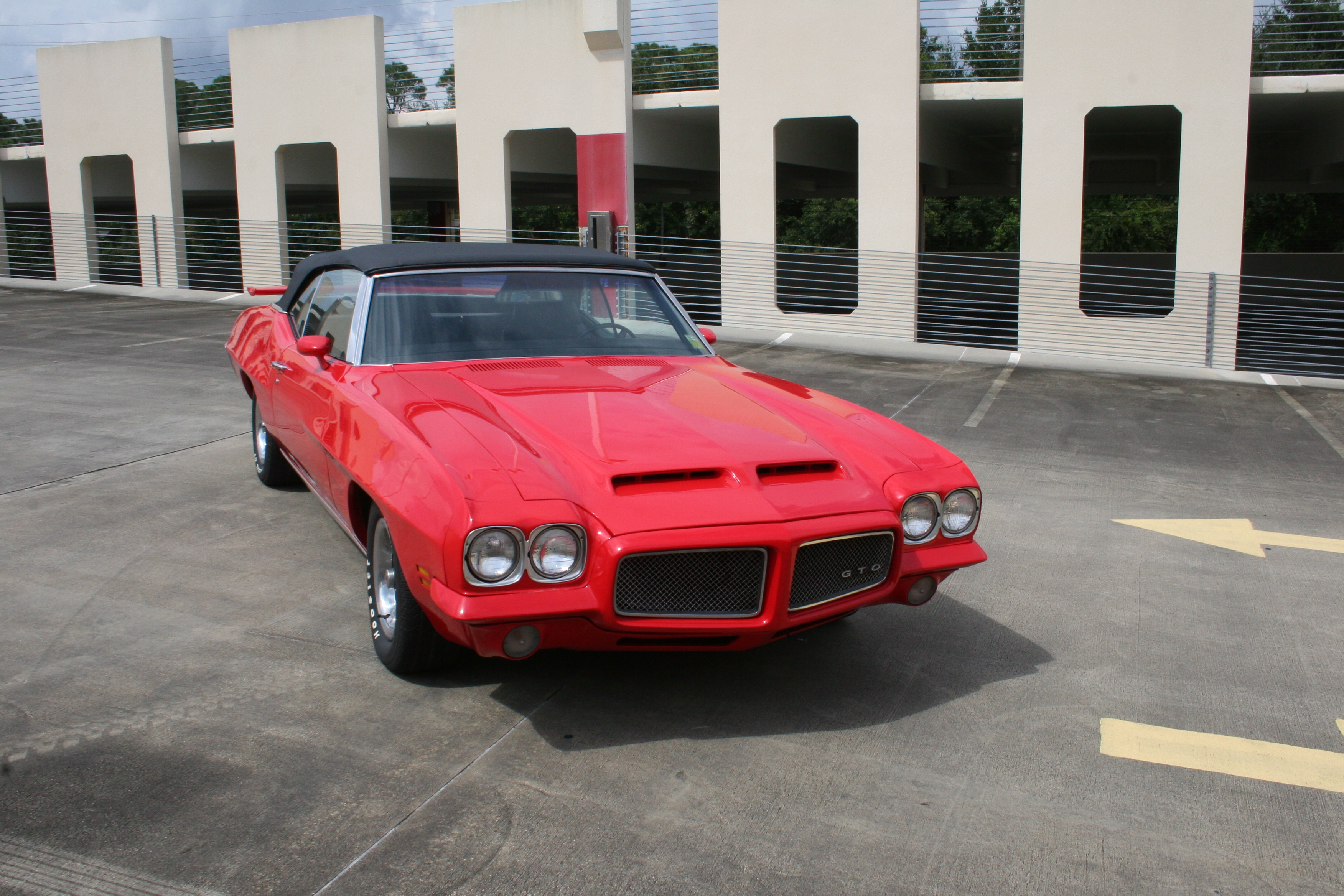 1st Image of a 1971 PONTIAC GTO