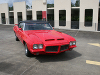 Image 2 of 5 of a 1971 PONTIAC GTO
