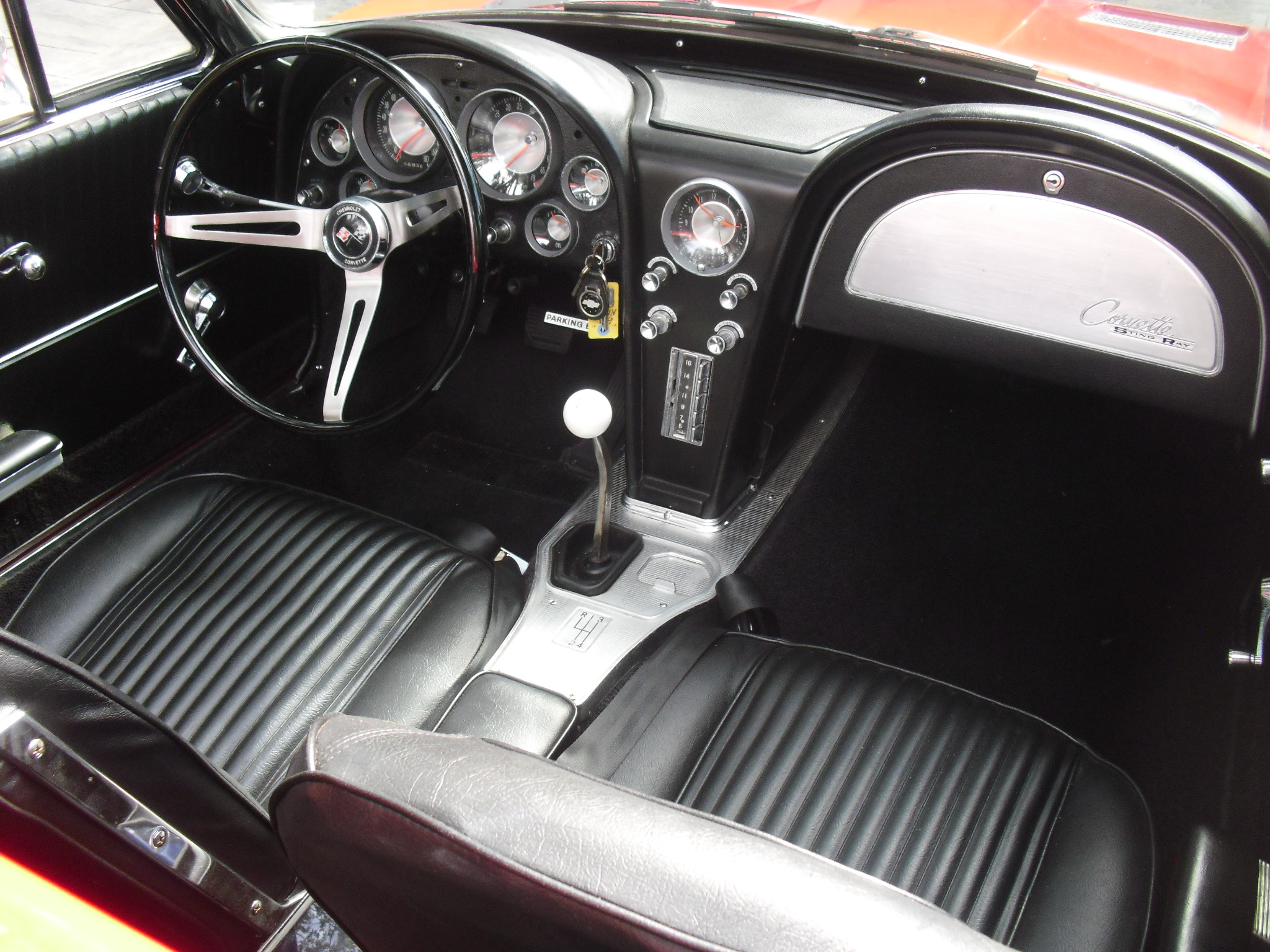 3rd Image of a 1963 CHEVROLET CORVETTE