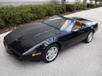 Image 2 of 12 of a 1989 CHEVROLET CORVETTE