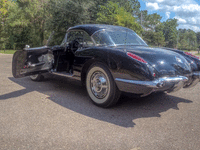 Image 3 of 13 of a 1959 CHEVROLET CORVETTE