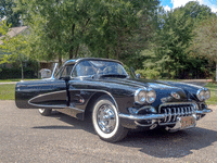 Image 4 of 13 of a 1959 CHEVROLET CORVETTE