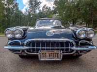 Image 8 of 13 of a 1959 CHEVROLET CORVETTE