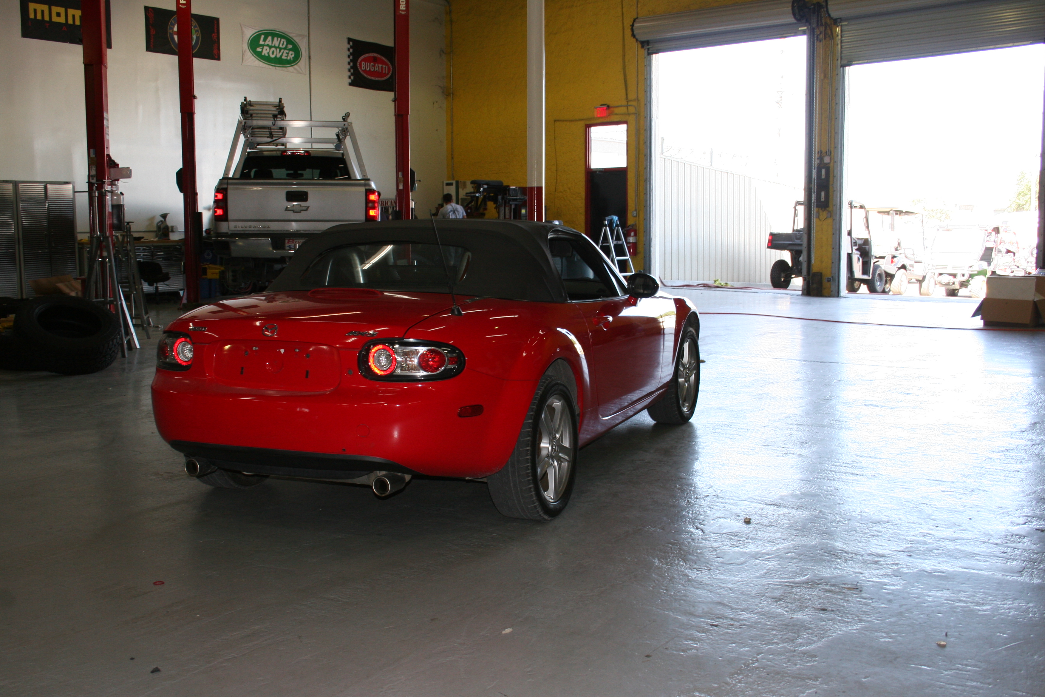 6th Image of a 2006 MAZDA MX-5 MIATA