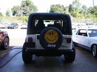 Image 5 of 6 of a 2003 JEEP WRANGLER