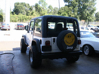 Image 6 of 6 of a 2003 JEEP WRANGLER