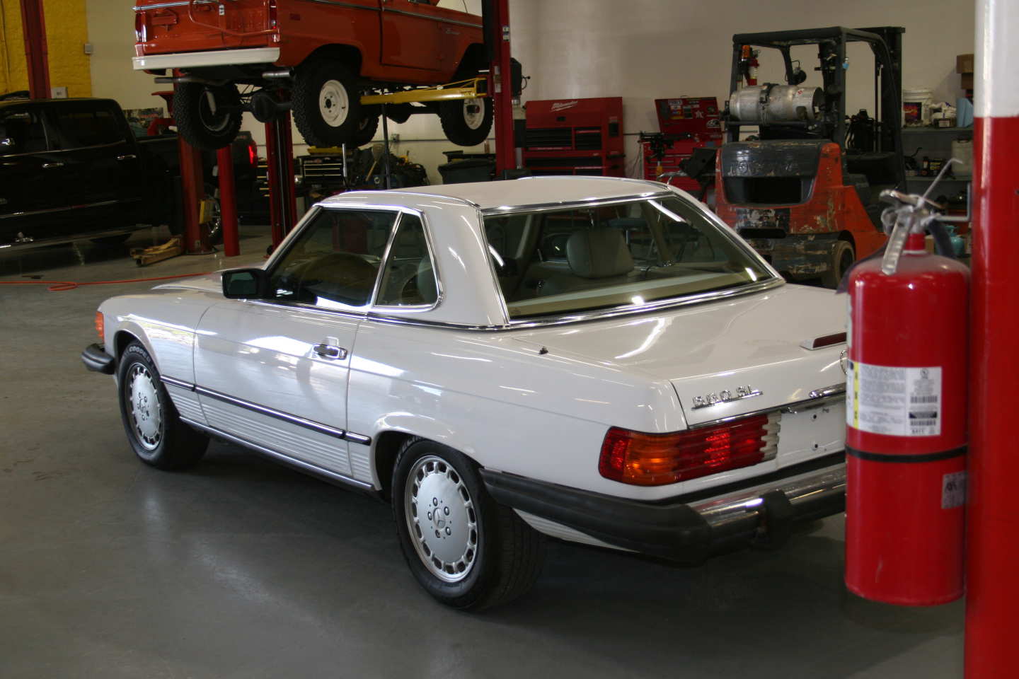 6th Image of a 1989 MERCEDES-BENZ 560 560SL