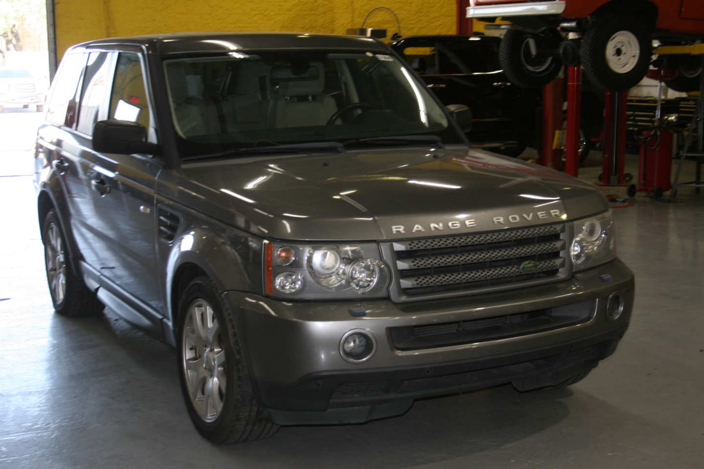 9th Image of a 2009 LAND ROVER RANGE ROVER SPORT HSE