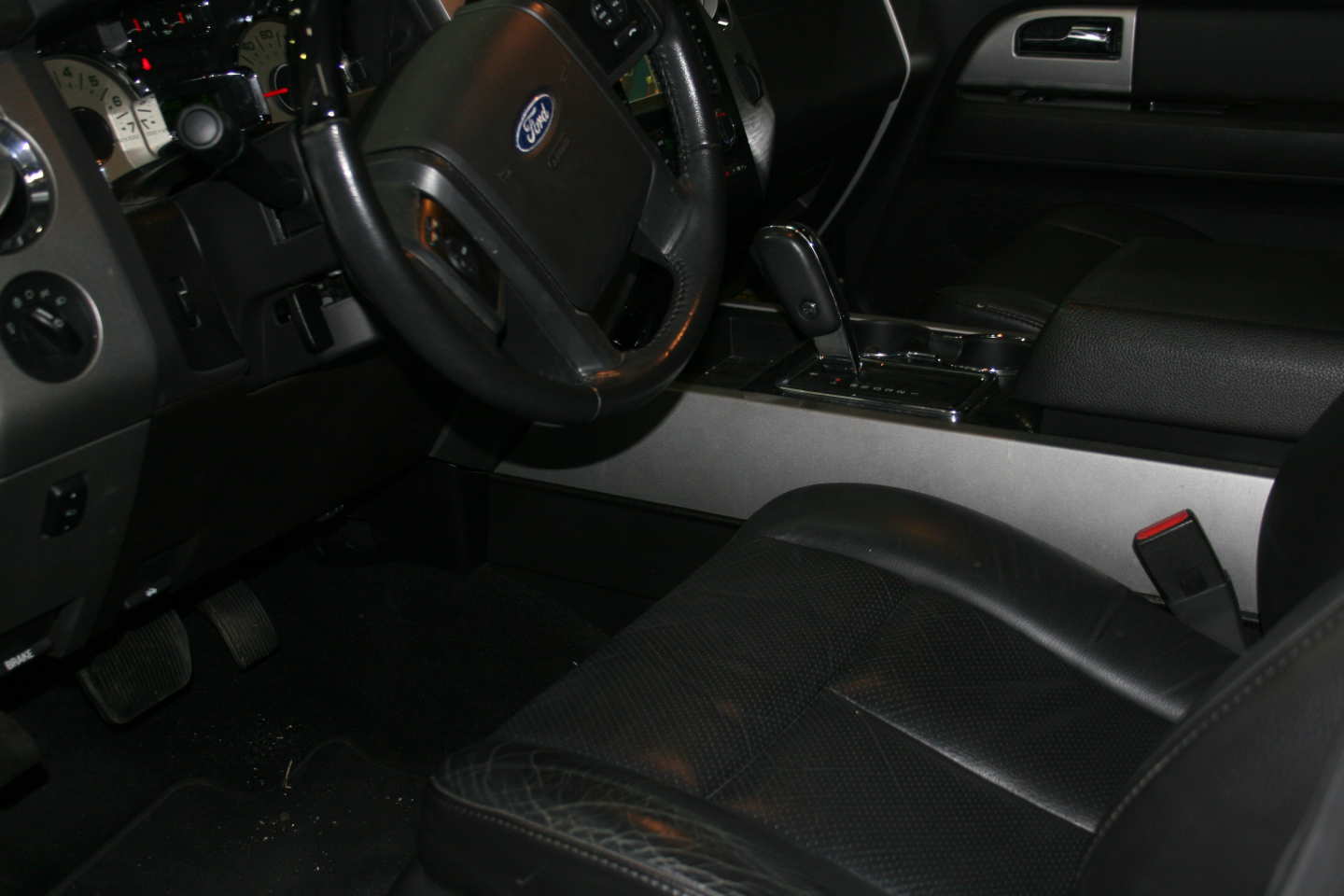 4th Image of a 2013 FORD EXPEDITION EL LIMITED