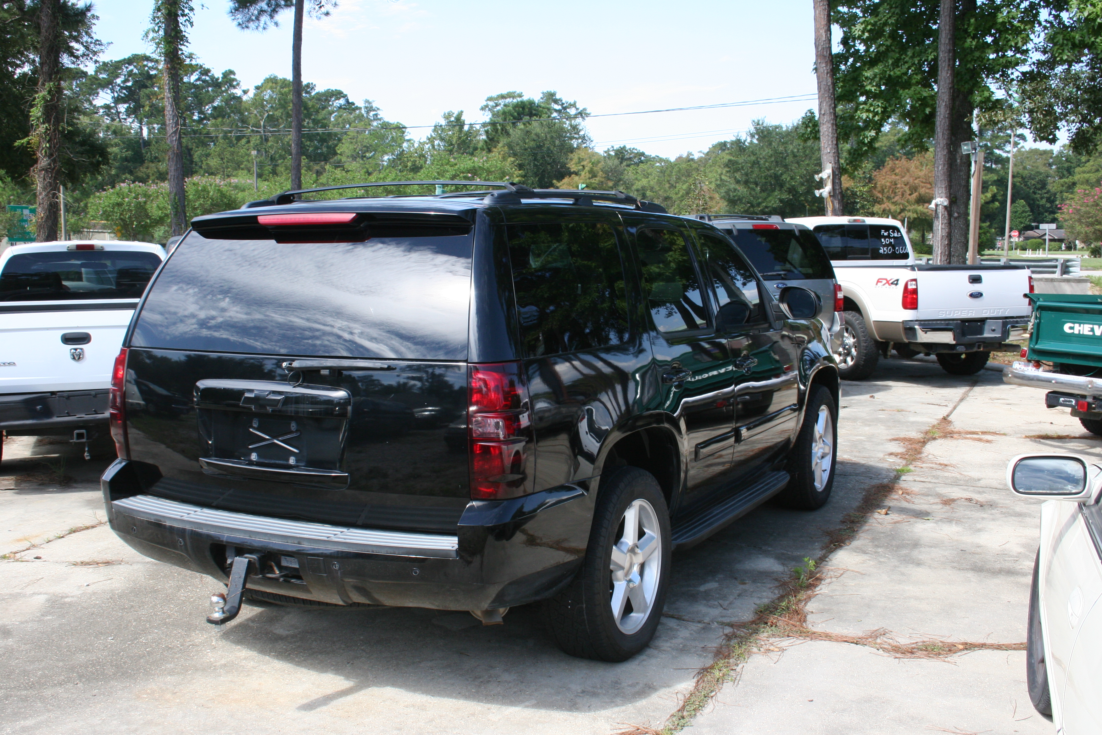 1st Image of a 2009 CHEVROLET TAHOE