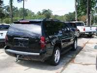 Image 2 of 3 of a 2009 CHEVROLET TAHOE