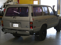 Image 3 of 15 of a 1987 TOYOTA LAND CRUISER