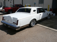 Image 6 of 6 of a 1983 LINCOLN MARK VI