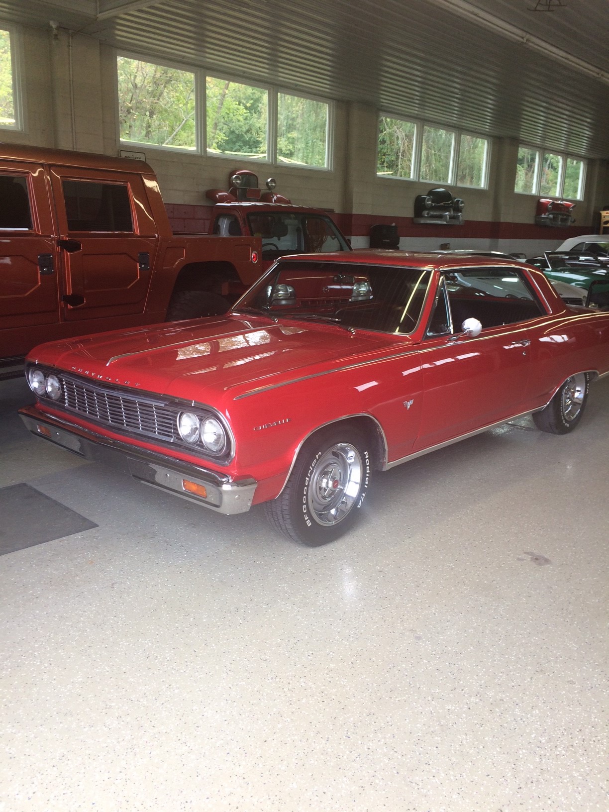 3rd Image of a 1964 CHEVROLET CHEVELLE SS